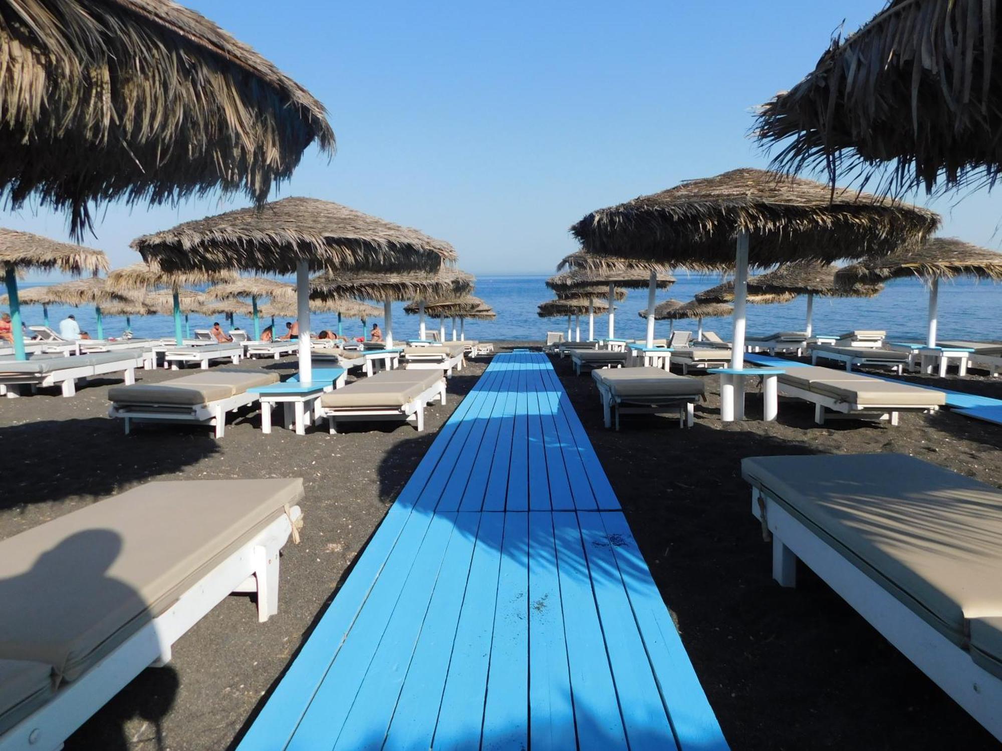 Happy Fish Rooms- Beachfront Perissa  Zewnętrze zdjęcie